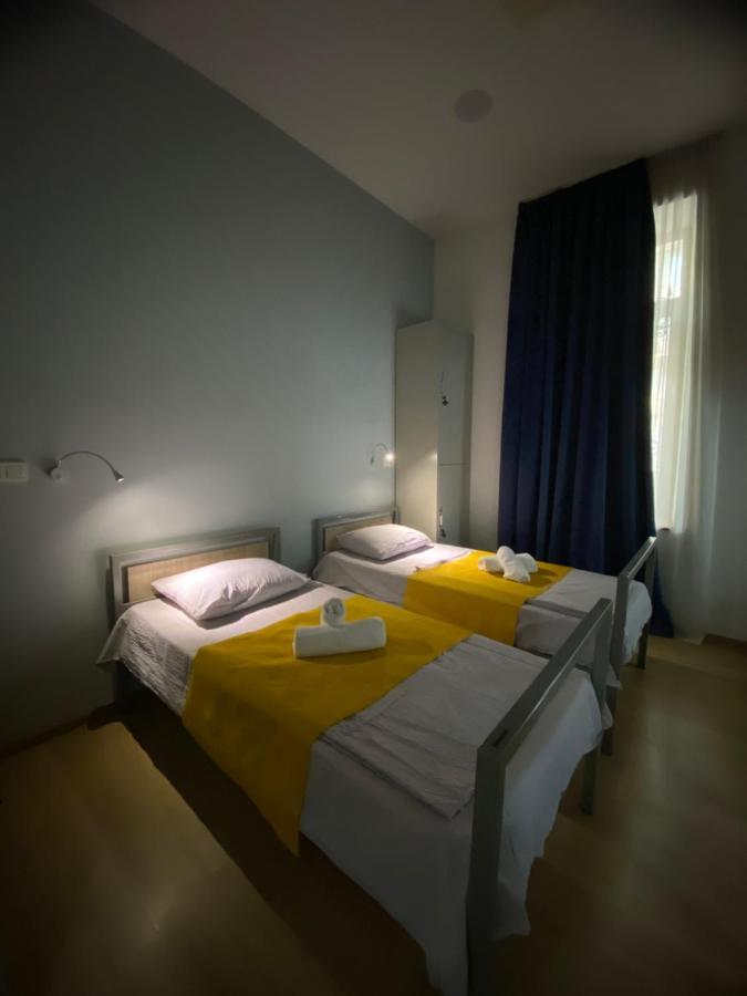 Queen Hostel Тбилиси Экстерьер фото