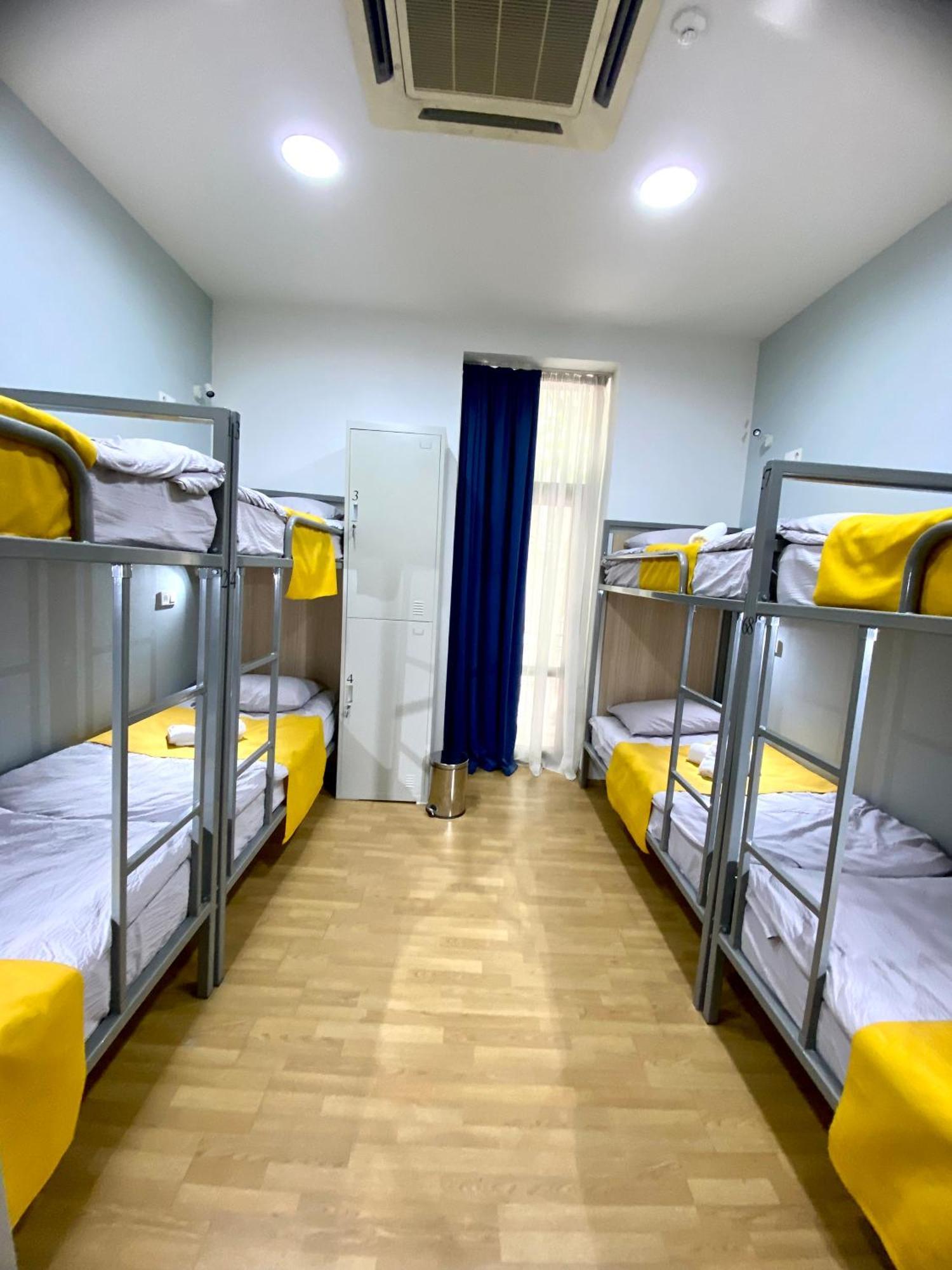 Queen Hostel Тбилиси Экстерьер фото